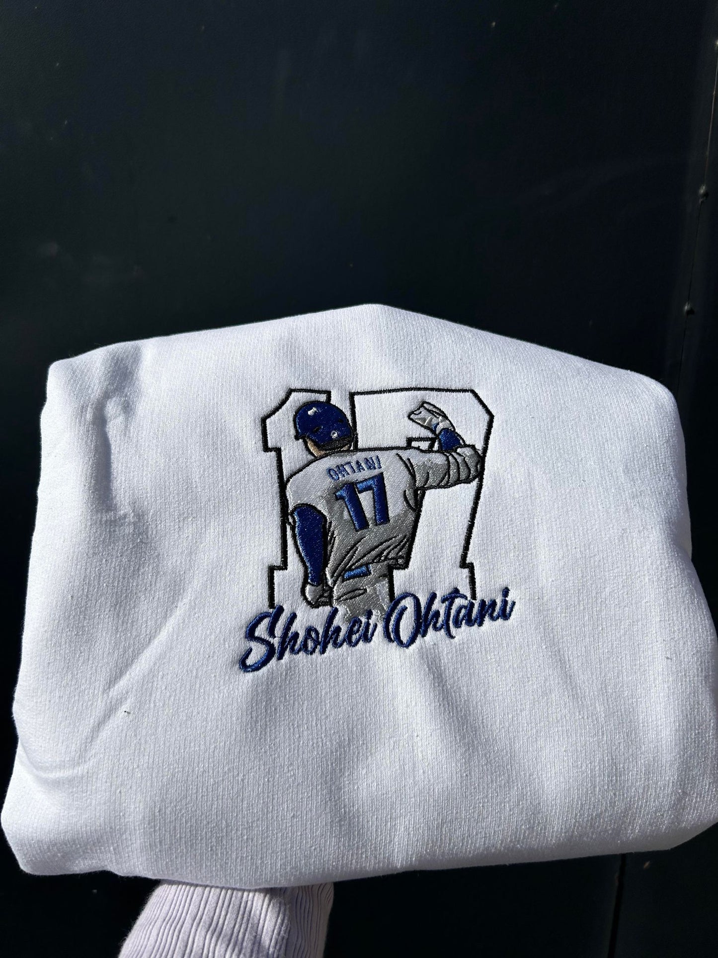 17 Shohei Ohtani Baseball Embroidered Sweatshirt, Los Angeles Dodgers