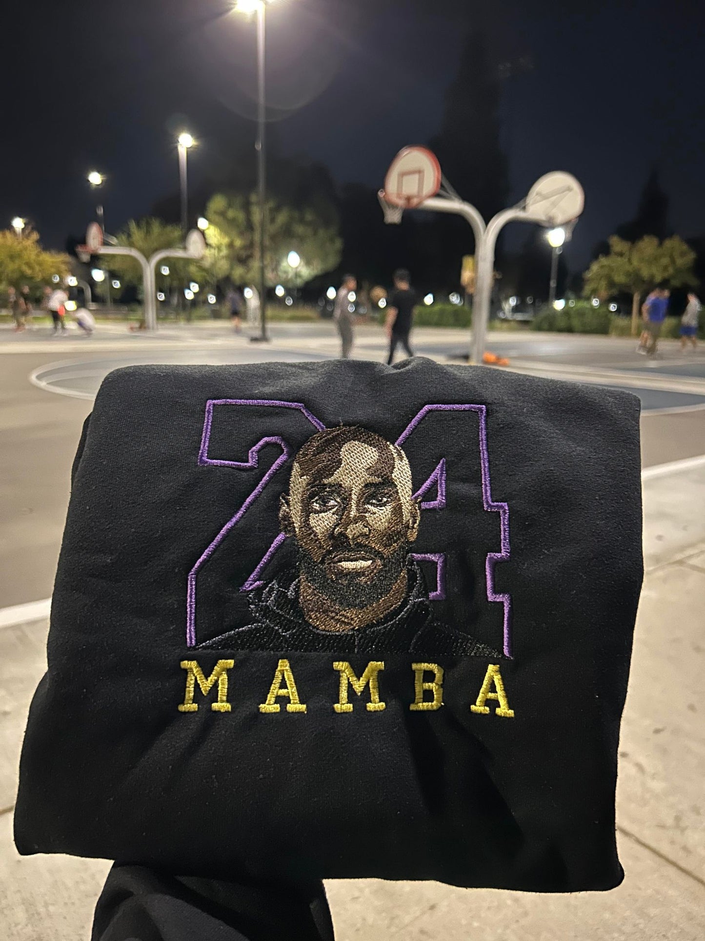 24 Kobe Bryant Lakers Embroidered Sweatshirt, Los Angeles Basketball