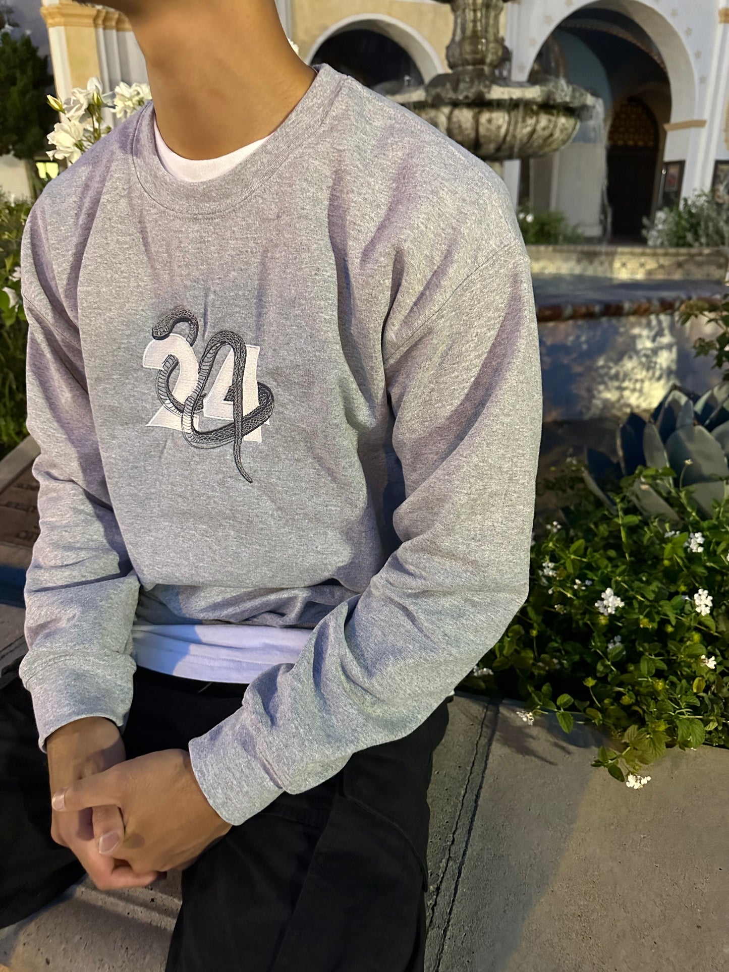 24 Snake Kobe Bryant Embroidered Sweatshirt, Los Angeles Lakers, Basketball